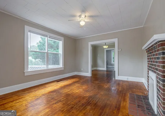 Photo 2 of Sale Pending at 17 Oak St, Elberton, GA 30635 | MLS# 10837905 | Listing updated on 2026-09-17