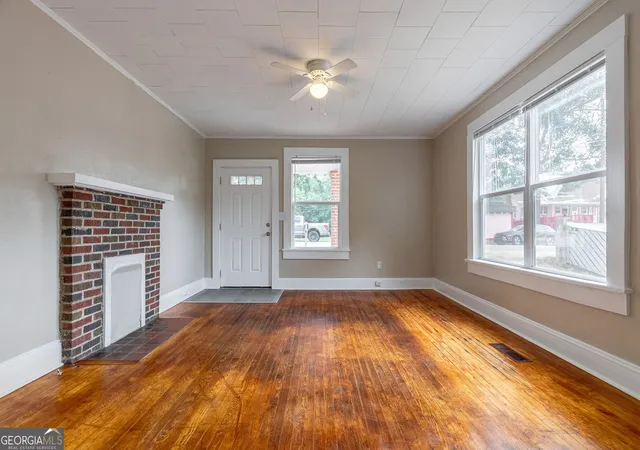 Photo 4 of Sale Pending at 17 Oak St, Elberton, GA 30635 | MLS# 10837905 | Listing updated on 2026-09-17