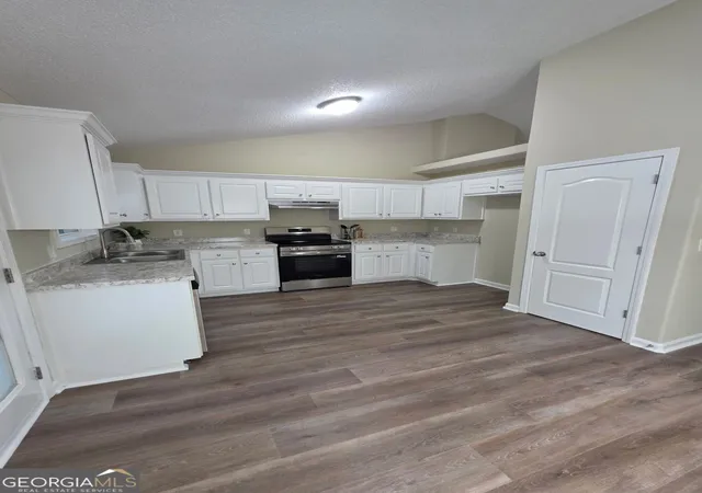 Photo 3 of Single family home for sale at 153 Glenfield Dr, Jefferson, GA 30549 | MLS# 10847734 | Listing updated on 2026-10-06