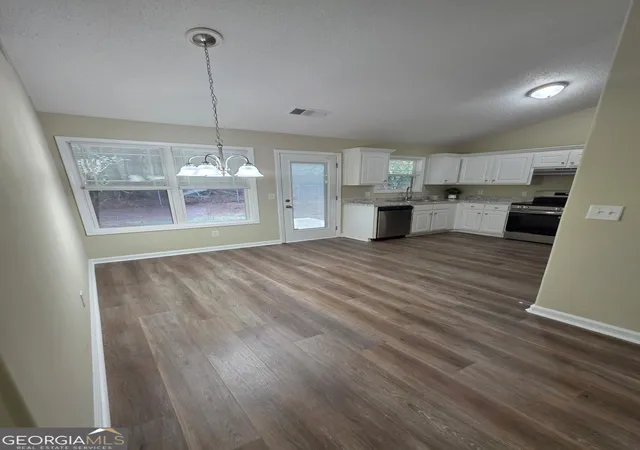Photo 4 of Single family home for sale at 153 Glenfield Dr, Jefferson, GA 30549 | MLS# 10847734 | Listing updated on 2026-10-06