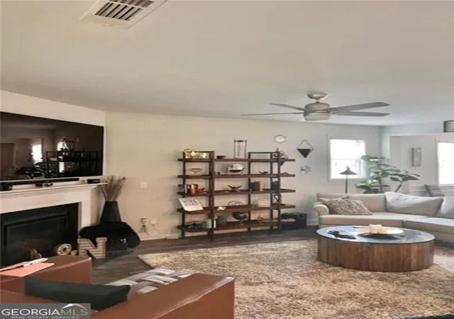 Photo 2 of Single family home for sale at 1897 Hanwoo Ln, Powder Springs, GA 30127 | MLS# 10839007 | Listing updated on 2026-09-17