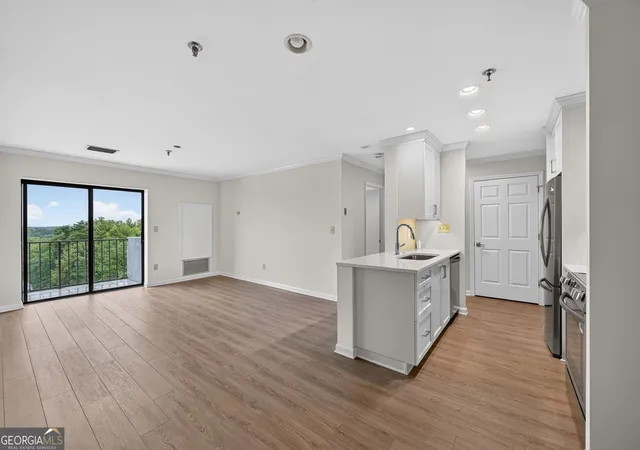Photo 2 of Condo for sale at 300 Johnson Fry Rd NE #B-603, Sandy Springs, GA 30328 | MLS# 10837171 | Listing updated on 2026-09-15