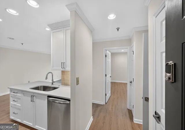 Photo 4 of Condo for sale at 300 Johnson Fry Rd NE #B-603, Sandy Springs, GA 30328 | MLS# 10837171 | Listing updated on 2026-09-15