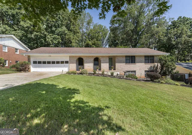 Photo 2 of Single family home for sale at 4480 Atlas Pl, Tucker, GA 30084 | MLS# 10843032 | Listing updated on 2026-09-11