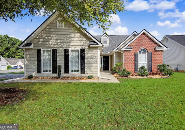 Photo 1 of Single family home for sale at 6000 Preserve Pass, Fairburn, GA 30213 | MLS# 10837796 | Listing updated on 2026-09-15