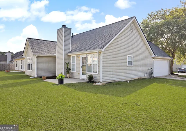 Photo 4 of Single family home for sale at 6000 Preserve Pass, Fairburn, GA 30213 | MLS# 10837796 | Listing updated on 2026-09-15