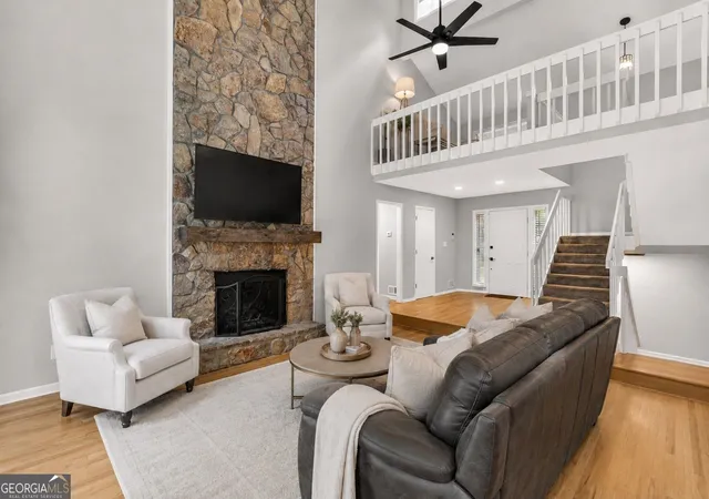 Photo 3 of Single family home for sale at 505 Woodman Pl, Roswell, GA 30076 | MLS# 10815560 | Listing updated on 2026-09-14