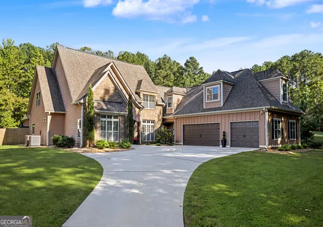 Photo 1 of Single family home for sale at 142 Drews Ridge Dr, Newnan, GA 30263 | MLS# 10840930 | Listing updated on 2026-09-14