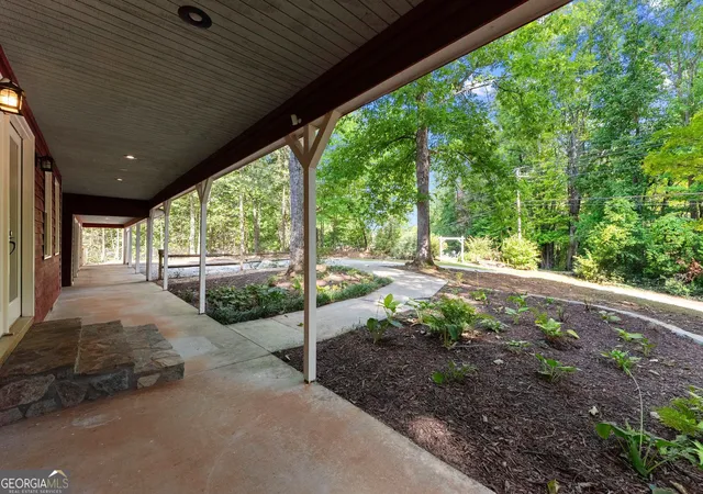 Photo 4 of Single family home for sale at 5013 Porter Springs Rd, Dahlonega, GA 30533 | MLS# 10839707 | Listing updated on 2026-10-06
