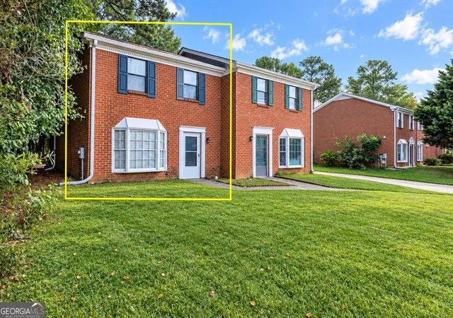 Photo 2 of Single family home for sale at 1867 Mcelvaney Ln Nw, Lawrenceville, GA 30044 | MLS# 10844746 | Listing updated on 2026-10-04