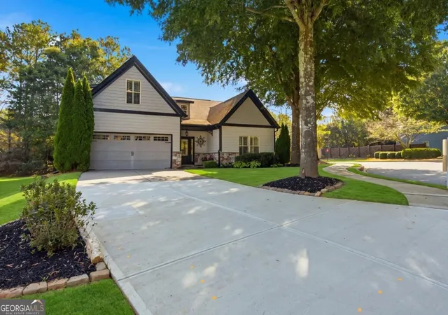 Photo 2 of Single family home for sale at 5804 Ansley Ter, Braselton, GA 30517 | MLS# 10839544 | Listing updated on 2026-09-10