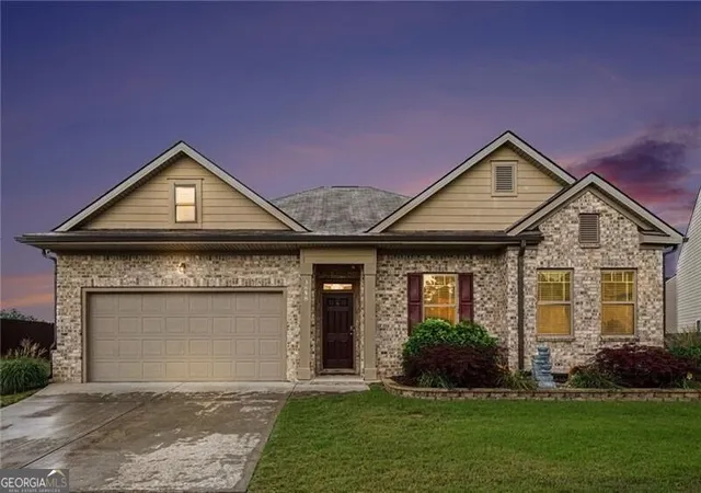 Photo 2 of Single family home for sale at 3858 Sweet Iris Cir, Loganville, GA 30052 | MLS# 10844080 | Listing updated on 2026-09-14