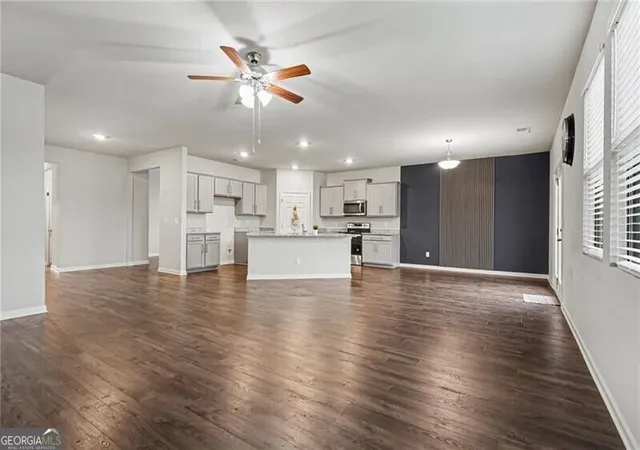Photo 3 of Single family home for sale at 3858 Sweet Iris Cir, Loganville, GA 30052 | MLS# 10844080 | Listing updated on 2026-09-14