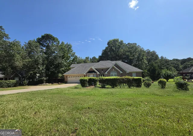 Photo 1 of Single family home for sale at 134 Turner Crk Dr, Hampton, GA 30228 | MLS# 10846041 | Listing updated on 2026-09-28