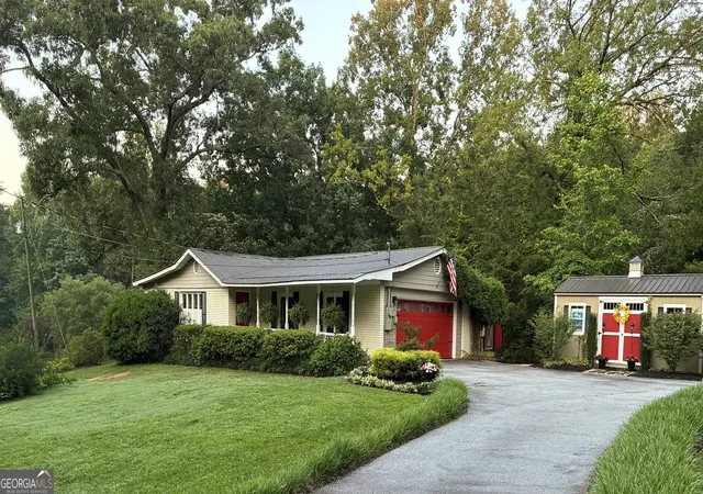 Photo 1 of Single family home for sale at 238 Currahee Cir, Toccoa, GA 30577 | MLS# 10737392 | Listing updated on 2026-09-09