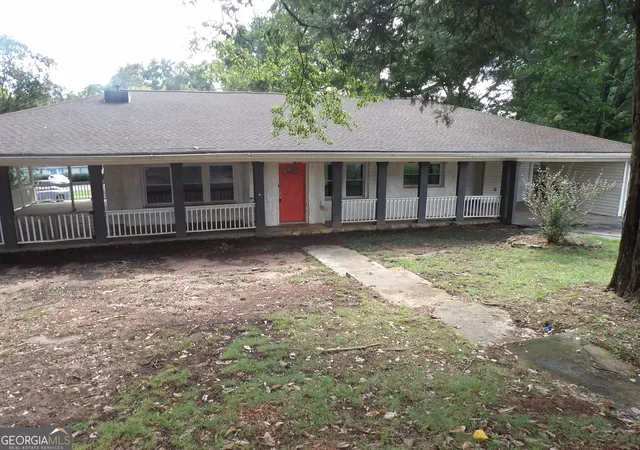 Photo 1 of Single family home for sale at 202 Lovvorn Rd, Carrollton, GA 30117 | MLS# 10846424 | Listing updated on 2026-09-30
