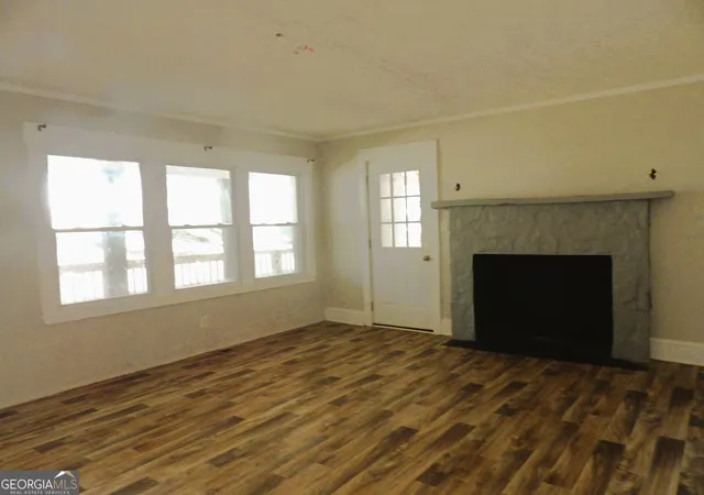Photo 4 of Single family home for sale at 202 Lovvorn Rd, Carrollton, GA 30117 | MLS# 10846424 | Listing updated on 2026-09-30