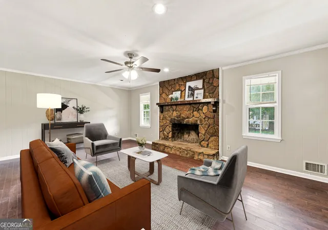 Photo 4 of Single family home for sale at 6784 Galts Fry Rd, Acworth, GA 30102 | MLS# 10837611 | Listing updated on 2026-09-15