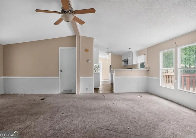 Photo 4 of Manufactured home for sale at 150 Country Crk Rd, Newborn, GA 30056 | MLS# 10838117 | Listing updated on 2026-09-16