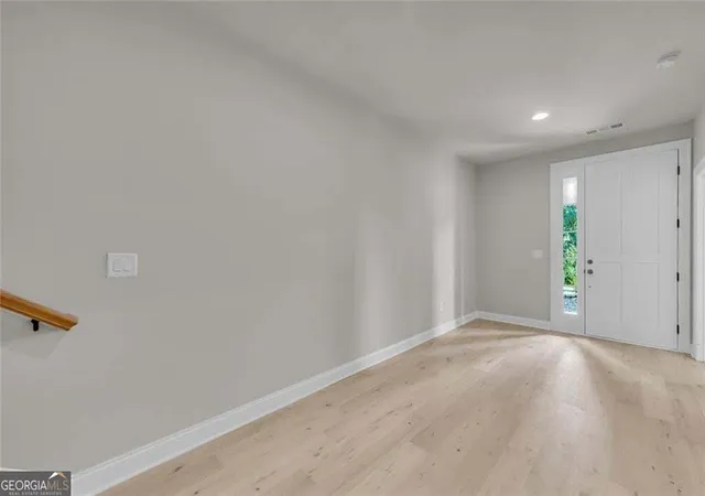 Photo 3 of Townhouse for sale at 1015 Creekside Ln, Cumming, GA 30040 | MLS# 10847159 | Listing updated on 2026-10-08