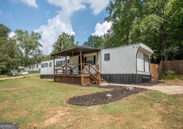 Photo 40 of Manufactured home for sale at 146 Amberly Dr, Hull, GA 30646 | MLS# 10838197 | Listing updated on 2026-09-02