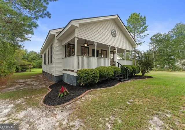 Photo 2 of Single family home for sale at 1559 Stillwell Rd, Springfield, GA 31329 | MLS# 10839761 | Listing updated on 2026-09-04