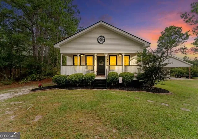 Photo 3 of Single family home for sale at 1559 Stillwell Rd, Springfield, GA 31329 | MLS# 10839761 | Listing updated on 2026-09-04