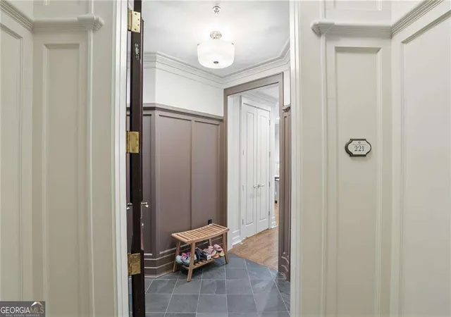 Photo 2 of Condo for sale at 1717 N Decatur Rd NE #221, Atlanta, GA 30307 | MLS# 10880288 | Listing updated on 2026-10-28