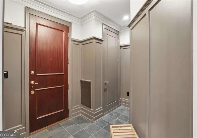 Photo 4 of Condo for sale at 1717 N Decatur Rd NE #221, Atlanta, GA 30307 | MLS# 10880288 | Listing updated on 2026-10-28