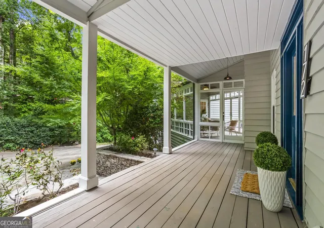 Photo 3 of Single family home for sale at 172 Carriage Tr, Marietta, GA 30068 | MLS# 10852821 | Listing updated on 2026-10-07