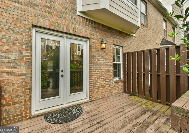 Photo 3 of Townhouse for sale at 2184 Ml Garden Run, Buford, GA 30519 | MLS# 10850631 | Listing updated on 2026-10-06