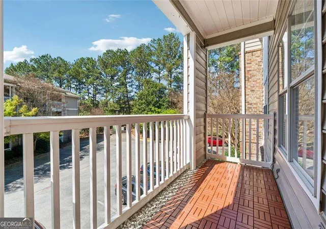 Photo 4 of Condo for sale at 2700 Pine Tree Rd NE #1115, Atlanta, GA 30324 | MLS# 10841772 | Listing updated on 2026-10-16