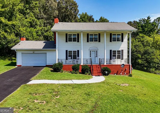 Photo 1 of Single family home for sale at 60 Shamrock Dr, Ringgold, GA 30736 | MLS# 10838105 | Listing updated on 2026-09-16