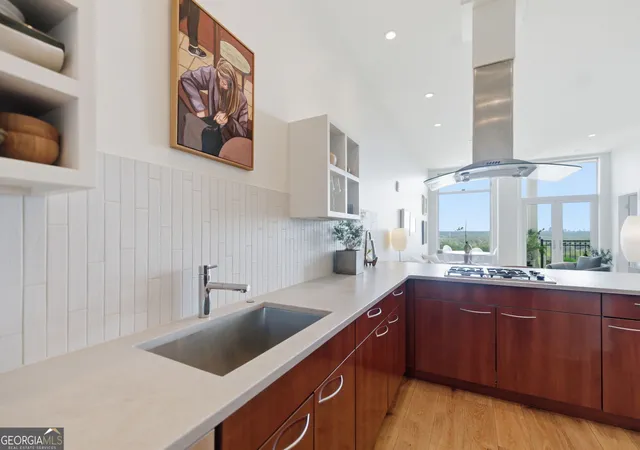 Photo 4 of Condo for sale at 3820 Roswell Rd NE #1012, Atlanta, GA 30342 | MLS# 10836945 | Listing updated on 2026-09-15