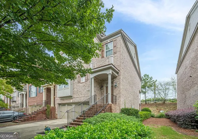 Photo 3 of Townhouse for sale at 3880 Fairhill Point, Alpharetta, GA 30004 | MLS# 10840785 | Listing updated on 2026-09-18
