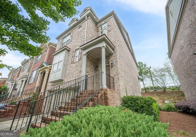 Photo 3 of Townhouse for sale at 3880 Fairhill Point, Alpharetta, GA 30004 | MLS# 10840785 | Listing updated on 2026-09-18