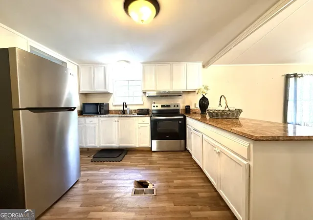 Photo 4 of Manufactured home for sale at 2594 Hughes Rd, Bowman, GA 30624 | MLS# 10837656 | Listing updated on 2026-09-15