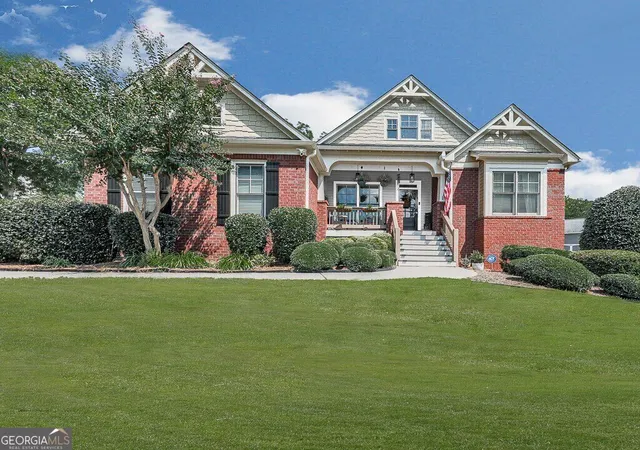 Photo 2 of Single family home for sale at 2038 Stone Pointe Dr Nw, Kennesaw, GA 30152 | MLS# 10841032 | Listing updated on 2026-09-07
