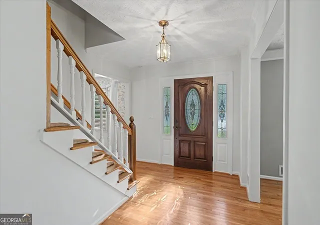 Photo 3 of Single family home for sale at 1663 Huntingford Dr, Marietta, GA 30068 | MLS# 10708606 | Listing updated on 2026-09-19