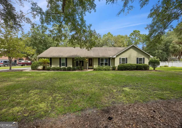 Photo 3 of Single family home for sale at 107 New Hammock Cir, St. Marys, GA 31558 | MLS# 10846528 | Listing updated on 2026-09-30