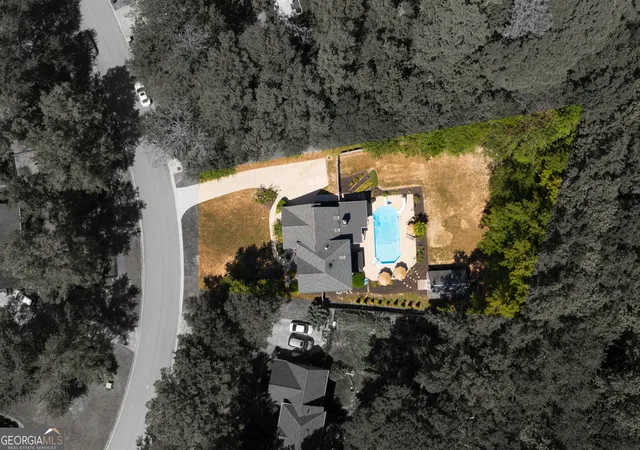 Photo 2 of Single family home for sale at 820 Spooner Ridge, Peachtree City, GA 30269 | MLS# 10843818 | Listing updated on 2026-09-11