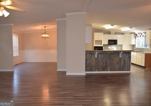 Photo 3 of Manufactured home for sale at 2354 Old Knoxville Rd, Knoxville, GA 31050 | MLS# 10869537 | Listing updated on 2026-10-28