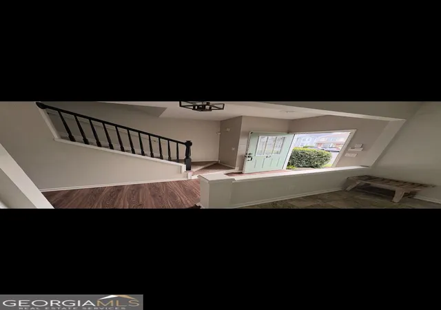Photo 3 of Townhouse for sale at 10900 Wittenridge Dr #I2, Alpharetta, GA 30022 | MLS# 10832601 | Listing updated on 2026-09-23