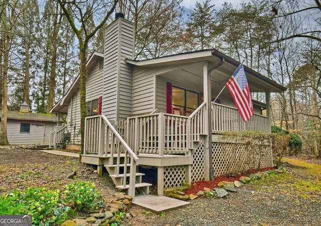 Photo 3 of Single family home for sale at 103 Pinecrest Dr, Ellijay, GA 30540 | MLS# 10849516 | Listing updated on 2026-10-03