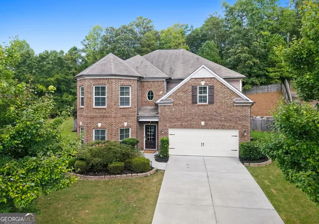 Photo 1 of Single family home for sale at 5950 Somersby Cir, Alpharetta, GA 30005 | MLS# 10835079 | Listing updated on 2026-10-07