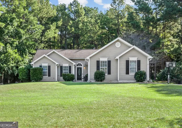 Photo 1 of Sale Pending at 430 Hayward Bishop Way, Senoia, GA 30276 | MLS# 10843084 | Listing updated on 2026-09-16