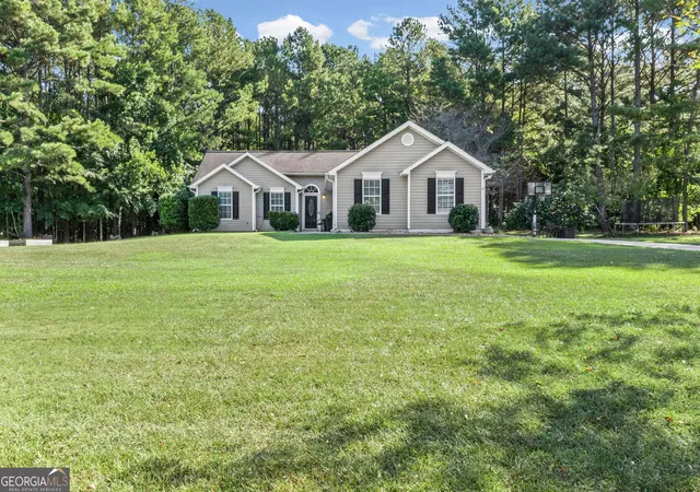 Photo 3 of Sale Pending at 430 Hayward Bishop Way, Senoia, GA 30276 | MLS# 10843084 | Listing updated on 2026-09-16