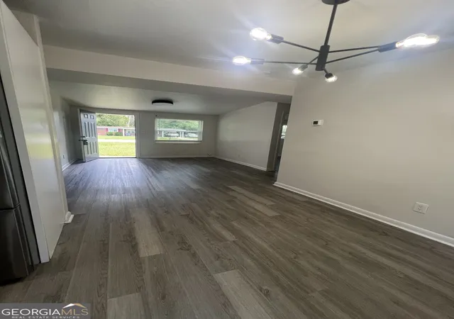 Photo 4 of Single family home for sale at 2310 Frederick Pl, Valdosta, GA 31602 | MLS# 10840023 | Listing updated on 2026-09-18