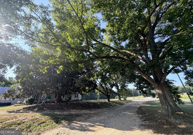 Photo 2 of Land for sale at 5587 Elberton Hwy, Hartwell, GA 30643 | MLS# 10849194 | Listing updated on 2026-10-04