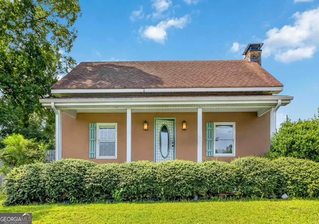 Photo 1 of Single family home for sale at 4530 Guthrie Cemetery Rd, Loganville, GA 30052 | MLS# 10831255 | Listing updated on 2026-09-28
